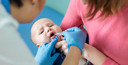 Quais são os suplementos e as vacinas que previnem doenças pediátricas?